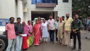 उदरदा पर्यटन मार्ग बंद होने के विरोध में ग्रामीणों ने कलेक्टर को ज्ञापन सौंपा