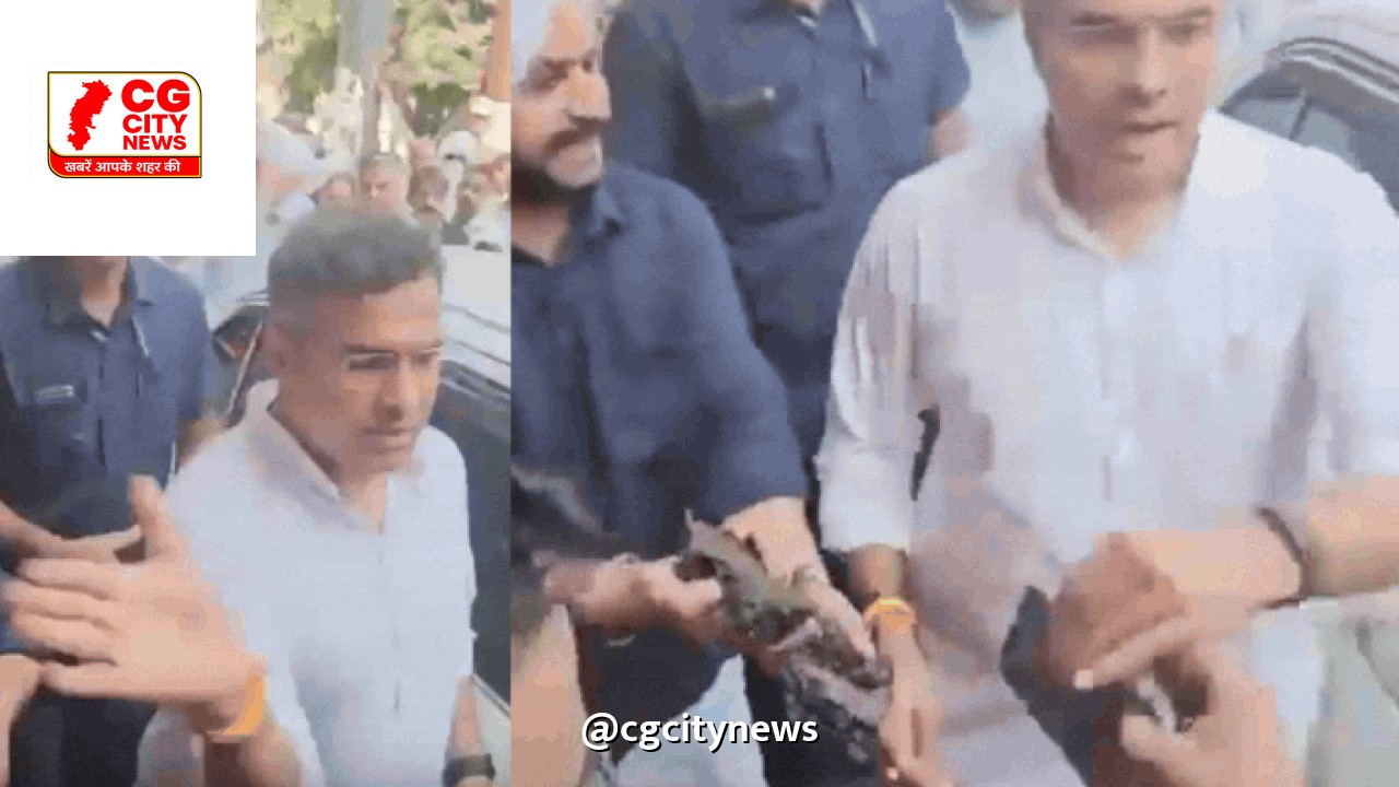 दिल्ली में सड़क निरीक्षण के दौरान मंत्री प्रवेश वर्मा का विवाद, वायरल वीडियो में युवक को जड़ दिया थप्पड़